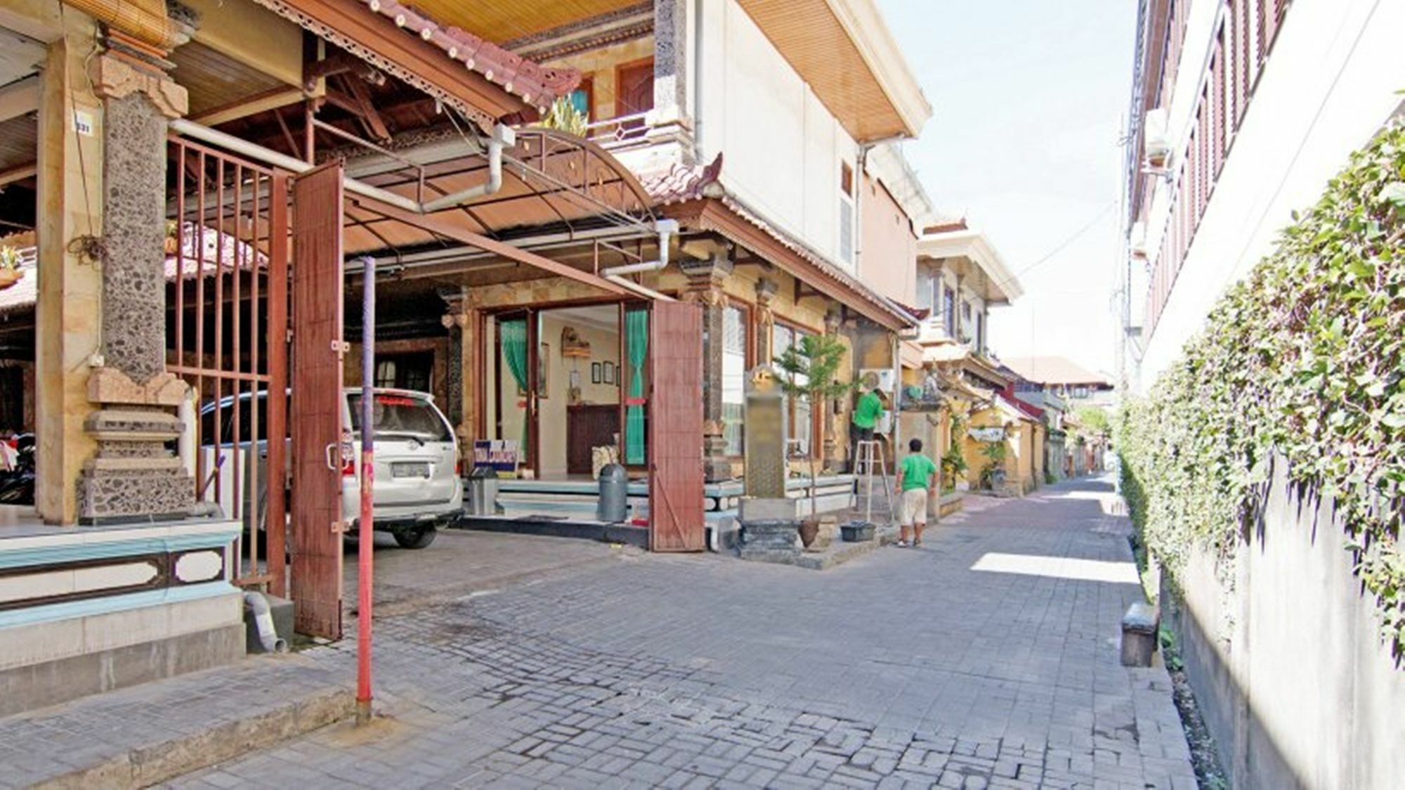 Segara Sadhu Inn Kuta By Ecommerceloka Exteriör bild